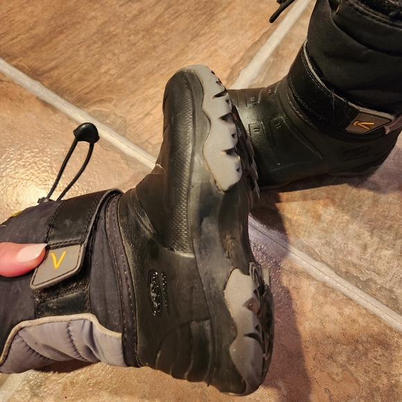 Keens Snow boots - Picture 2 of 4
